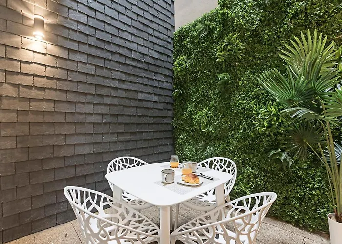 Daire Loios 1br Flat Downtown By Lovelystay Porto