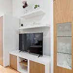 Loios 1br Flat Downtown By Lovelystay 아파트 포르투