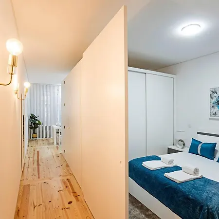 Loios 1br Flat Downtown By Lovelystay 公寓