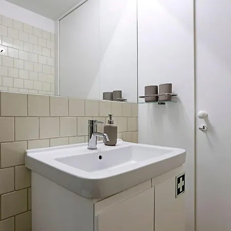 Loios 1br Flat Downtown By Lovelystay 公寓 *