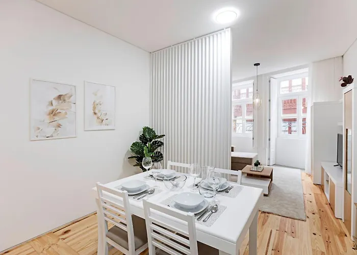 Loios 1br Flat Downtown By Lovelystay Appartement