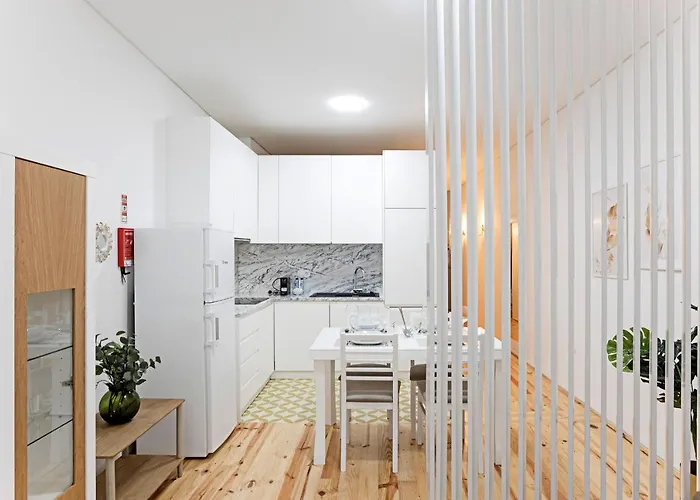 Lägenhet Loios 1br Flat Downtown By Lovelystay