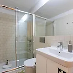 Apartament Loios 1br Flat Downtown By Lovelystay *