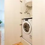 Loios 1br Flat Downtown By Lovelystay Apartament *